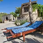 Charming House In Petra With Garden And Shared Pool
