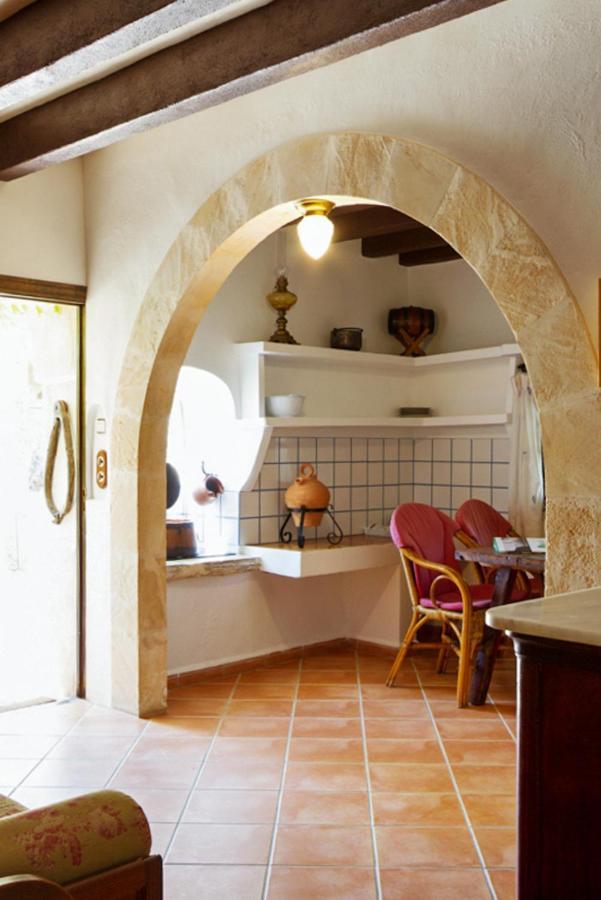 Charming House In Petra With Garden And Shared Pool Ferienhaus *